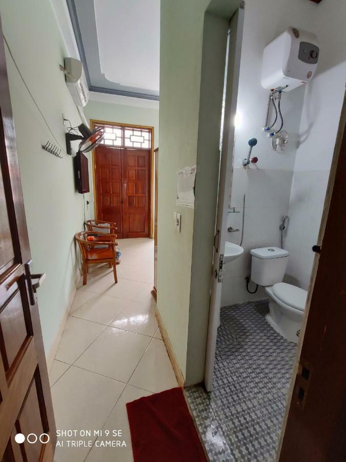 Ly Hoan Guesthouse Lang Xao Vang Exteriör bild